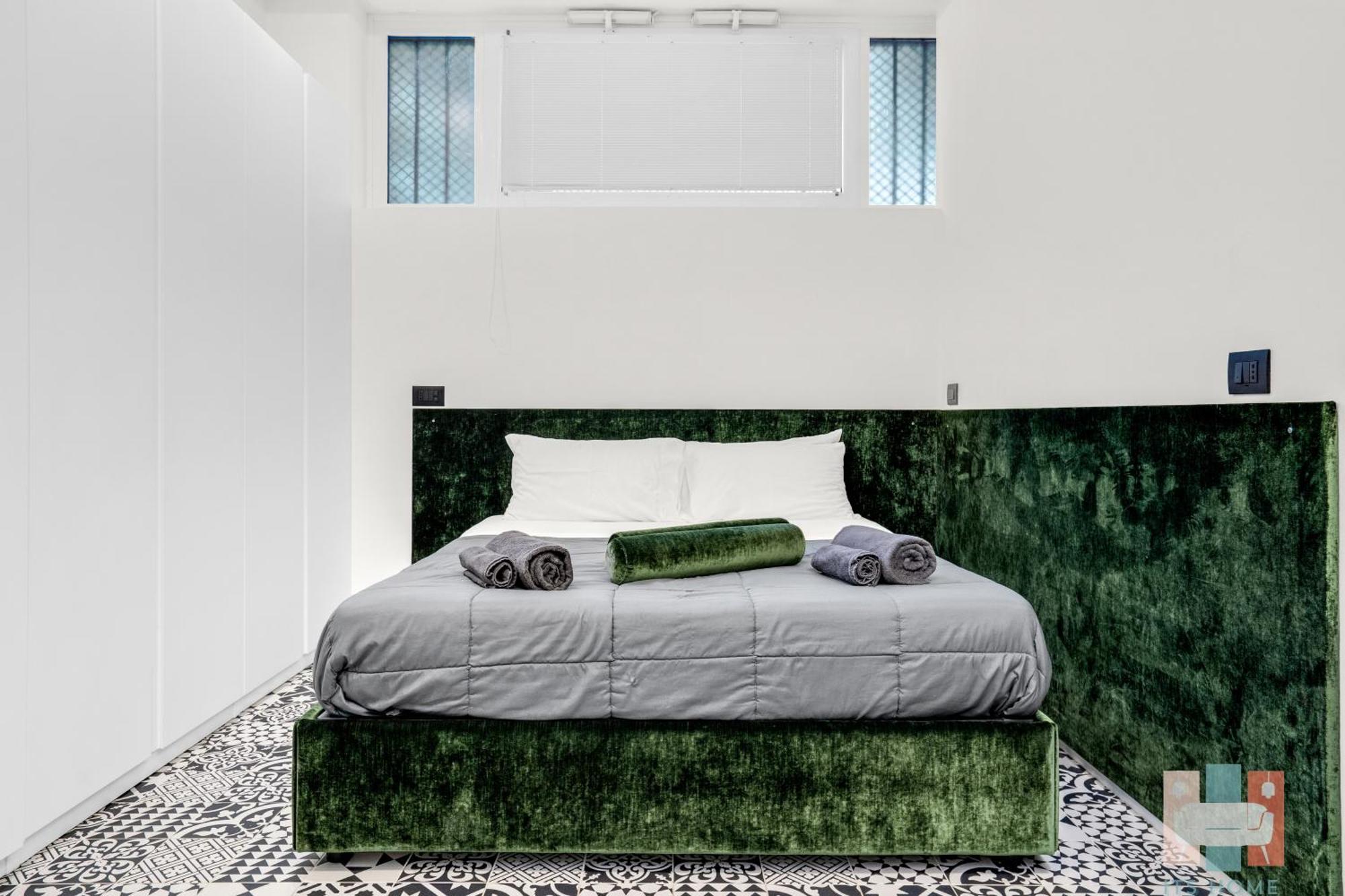 Pag60 -Crescenzago-Luxury Green House ミラノ エクステリア 写真